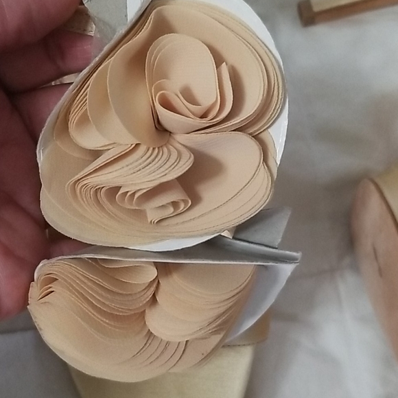 Badgley Mischka approximately 4.5" in. heels. - Picture 6 of 8